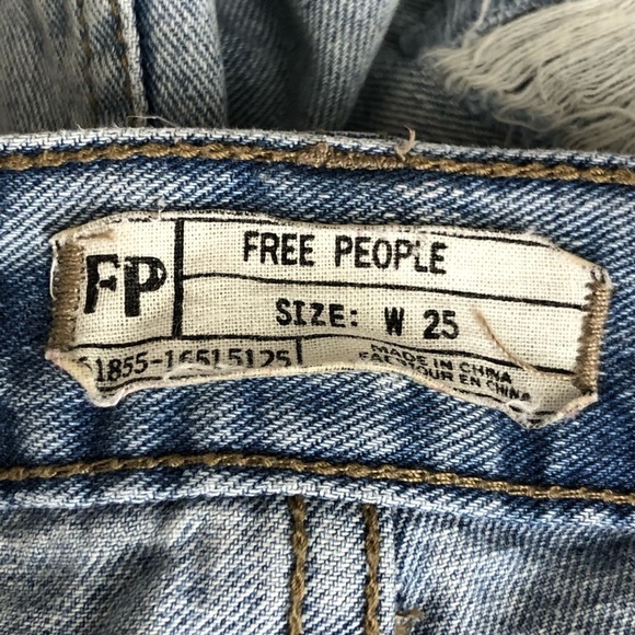 FREE people button fly, raw hem distressed shorts - Picture 7 of 10